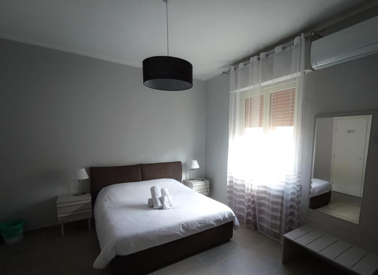 Donna Franca Rooms And Suite Palermo Exterior foto